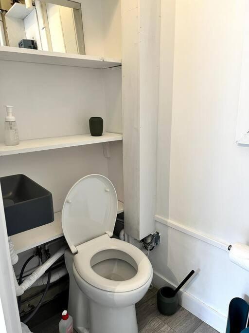 Studio Duquesne 1/2 Pers Nantes Extérieur photo