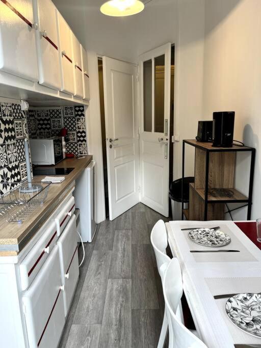Studio Duquesne 1/2 Pers Nantes Extérieur photo