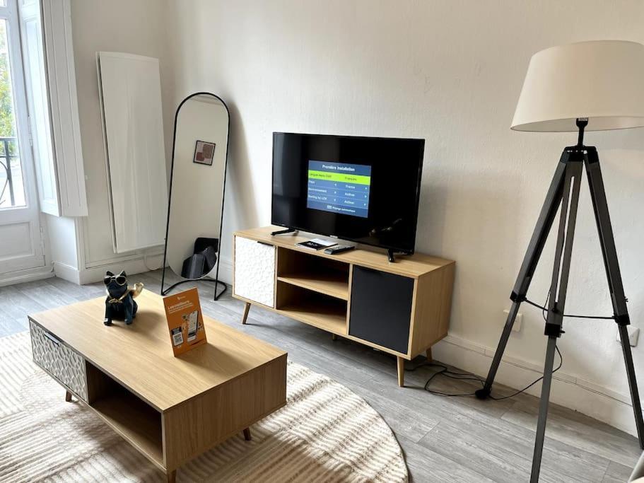 Studio Duquesne 1/2 Pers Nantes Extérieur photo