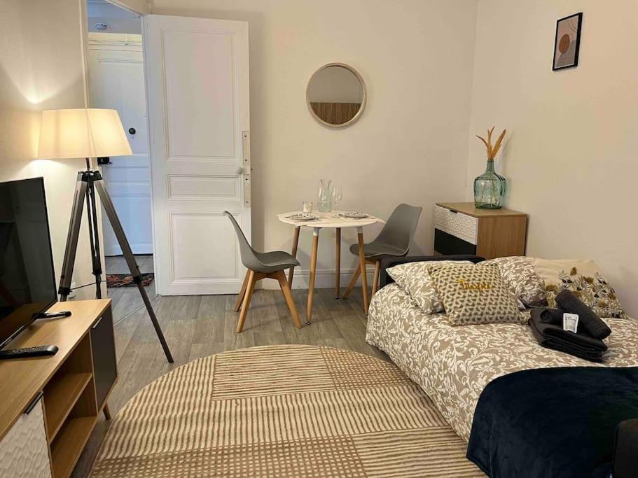 Studio Duquesne 1/2 Pers Nantes Extérieur photo